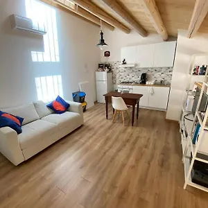 La Mansarda - Loft In Centro Storico Hotel a capsule Vittoria